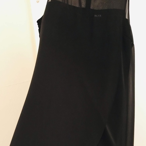 Dress - Picture 2 of 5